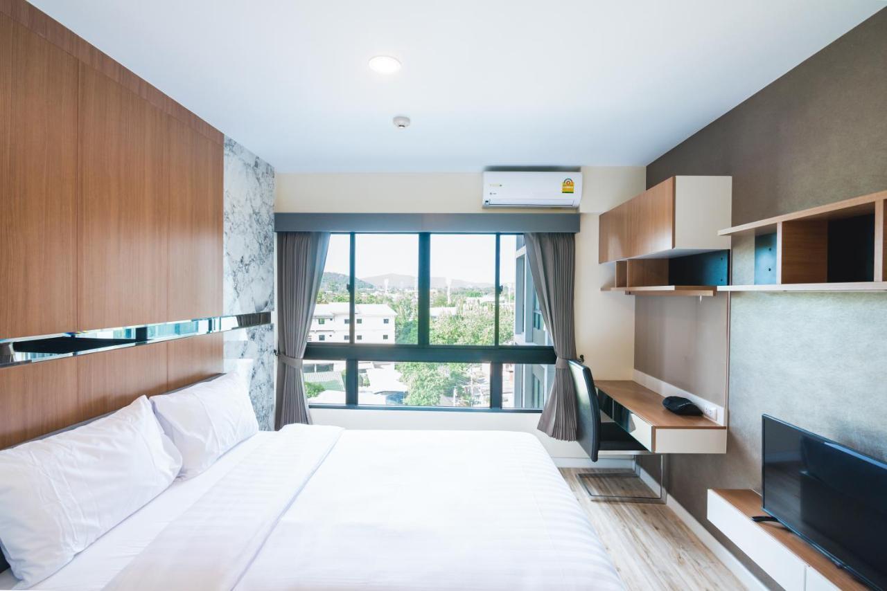 Akira Hotel Si Racha Eksteriør bilde